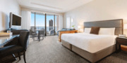 Oaks Gold Coast