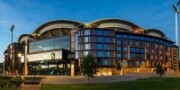Oval Hotel