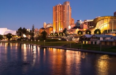 See all of New Zealand with a tailor-made package holiday