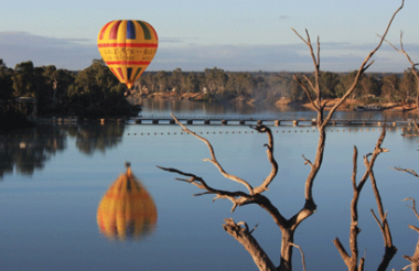 See all of New Zealand with a tailor-made package holiday