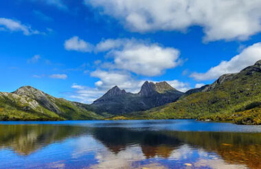 Discover everything New Zealand has to offer with these great vacation packages