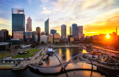 See all of New Zealand with a tailor-made package holiday