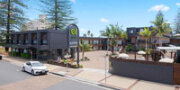 El Paso Motor Inn (or similar)