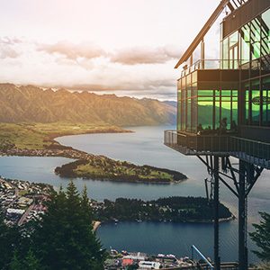 Destination Queenstown, Grand Pacific coach tour