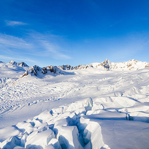 Cravasses on the top of Fox Glacier on a sunny day